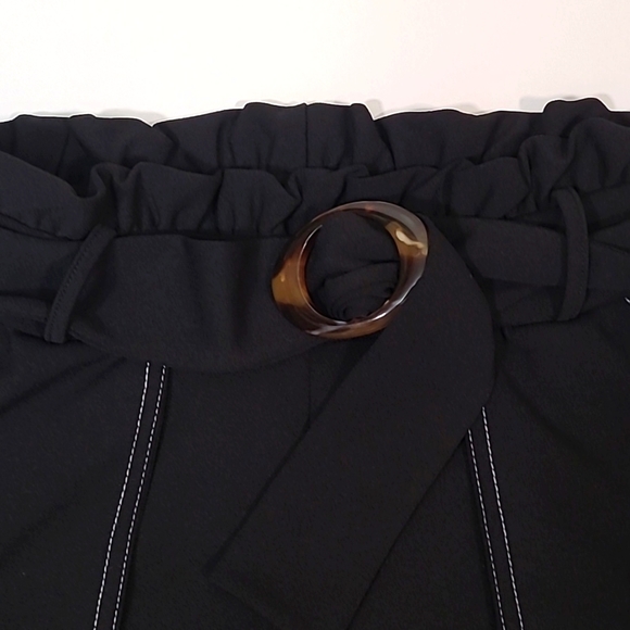 ASOS High Paper Bag Waist Black Shorts w/ Buckle Size 4 - Picture 3 of 7